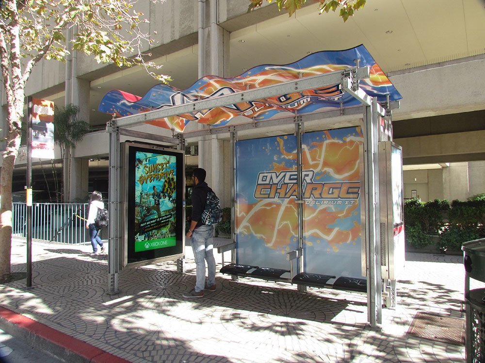 xbox-sunset-overdrive-bus stop in SF