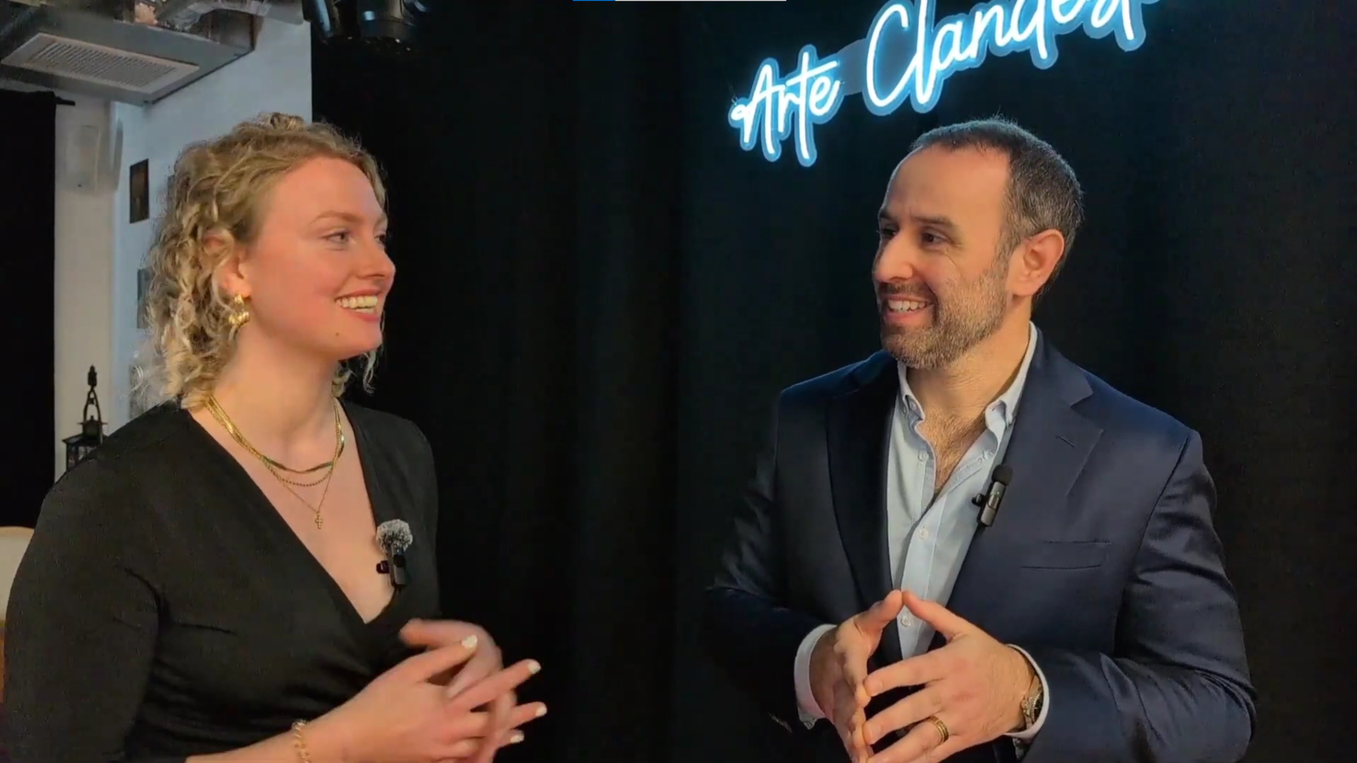 Navori's Jordan Rsenthal chats with Antonia Hamberger. (Image: Sixteen:Nine)