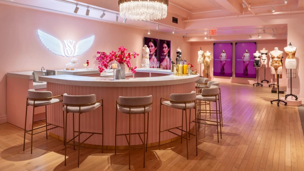 CrownTV Installs Large-Format Digital Displays at Victoria’s Secret Fifth Avenue Flagship (Image: CrownTV)